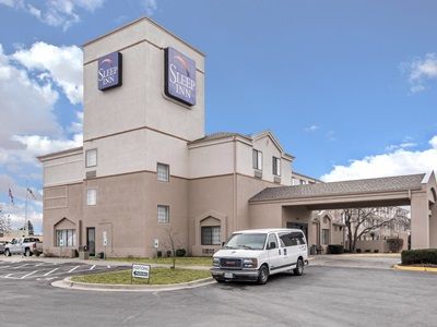 Sleep Kansas International Airport Inn