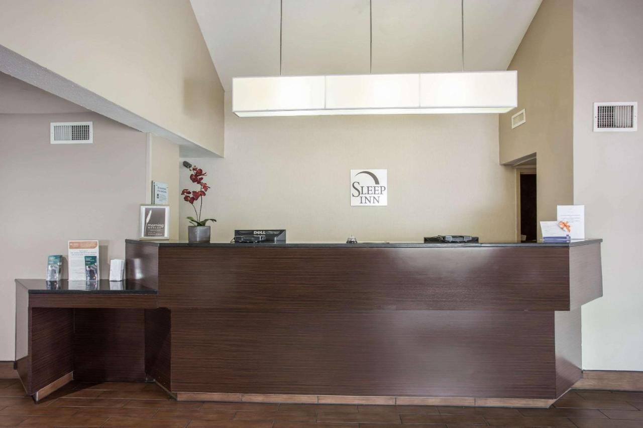 Sleep Kansas International Airport Gasthof 2*